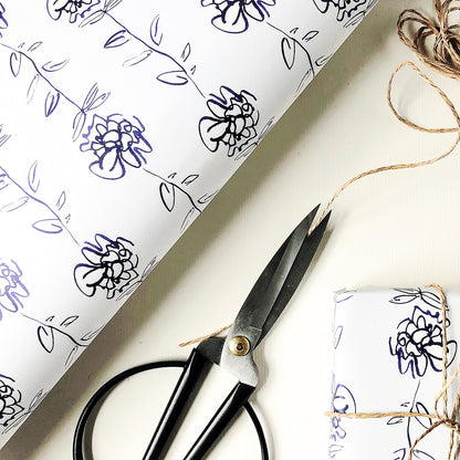 Ranunculus On Natural - Gift Wrap