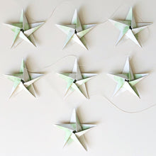 Load image into Gallery viewer, 7 Star Garland - Green Blurred Spot

